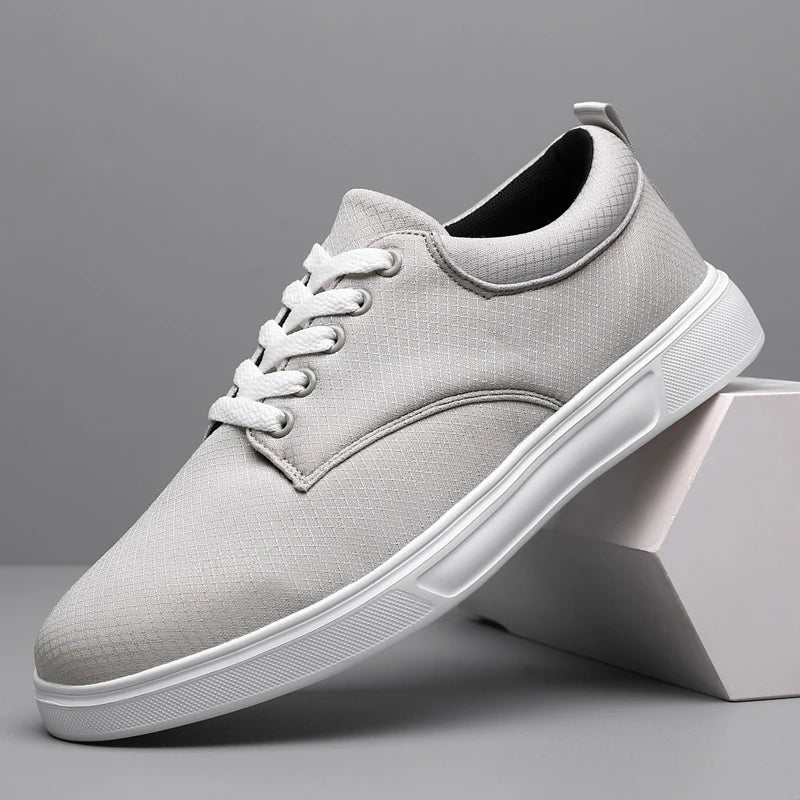 Tom Sanders Canvas Sneakers